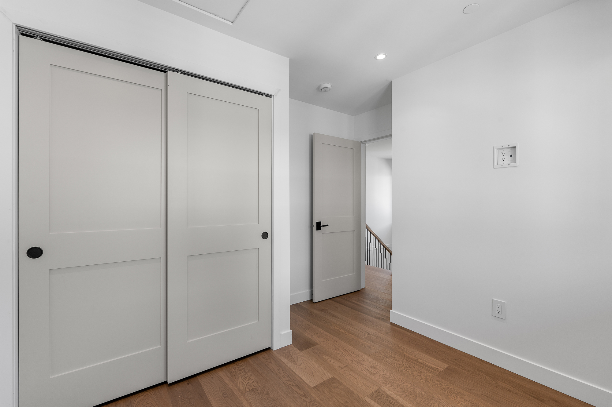 #1 - 1860 Moore Avenue